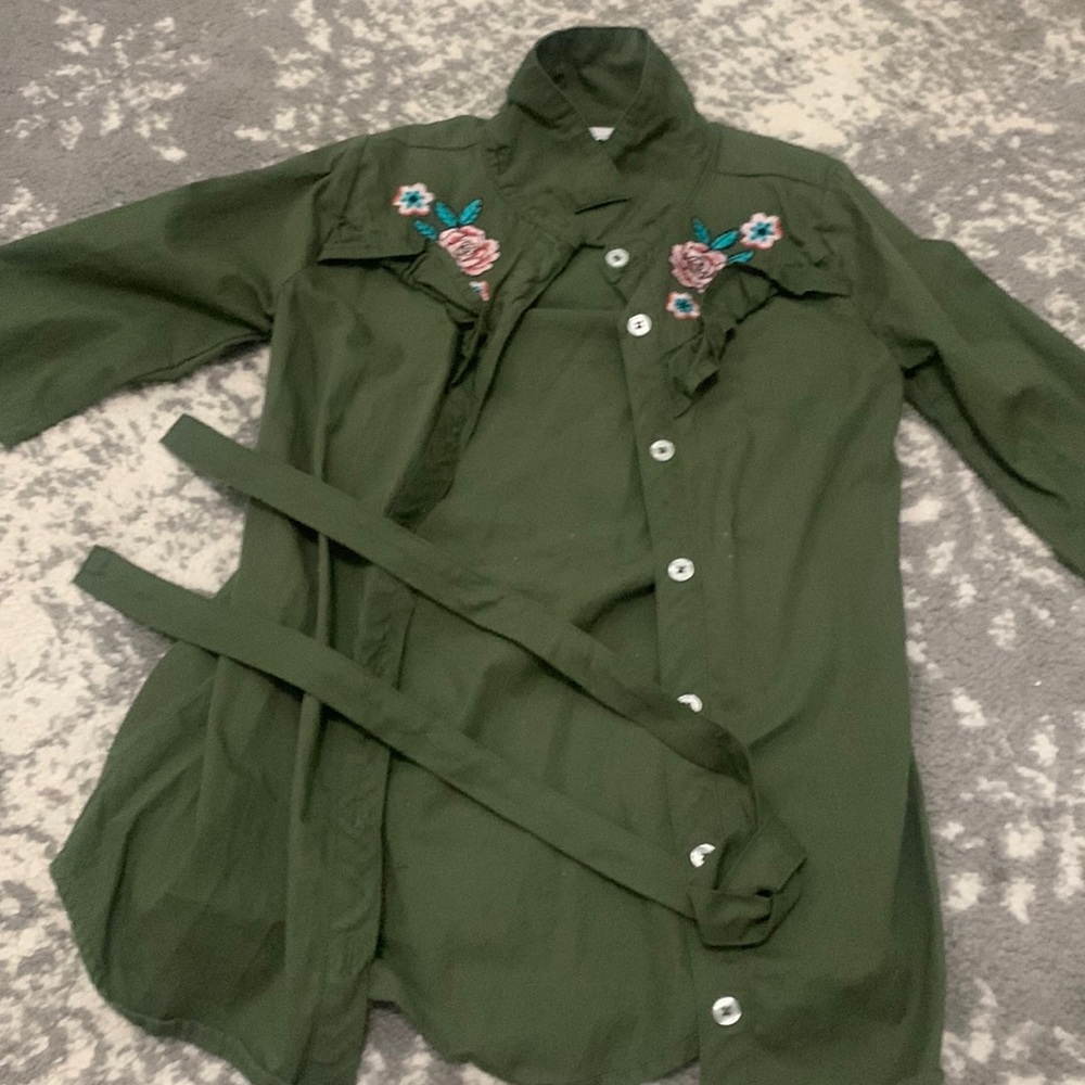 Western girls dress with tie belt